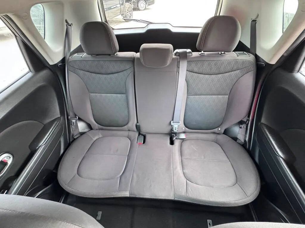 Used 2017 Kia Soul w/ Convenience Package FWD image 15