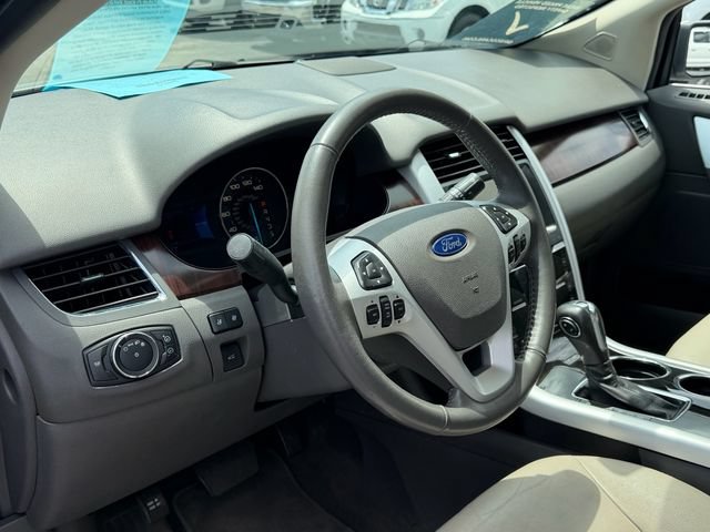 Used 2013 Ford Edge Limited FWD image 12