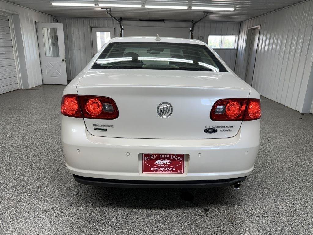 Used 2010 Buick Lucerne CXL FWD image 5
