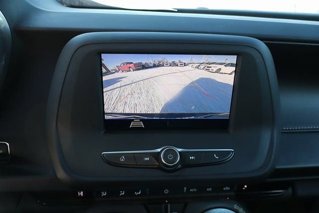 Used 2020 Chevrolet Camaro LT image 18