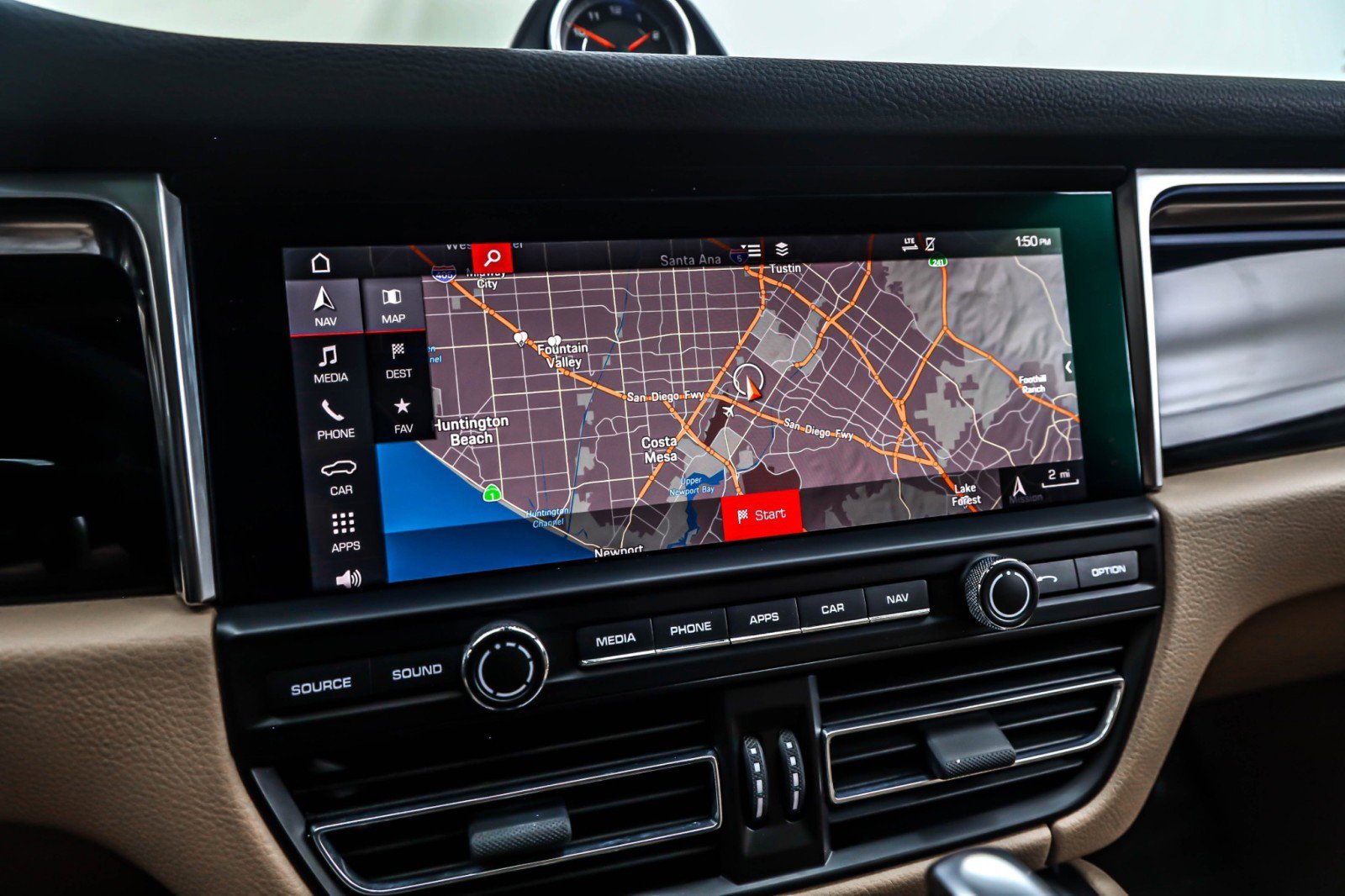 Used 2019 Porsche Macan image 19