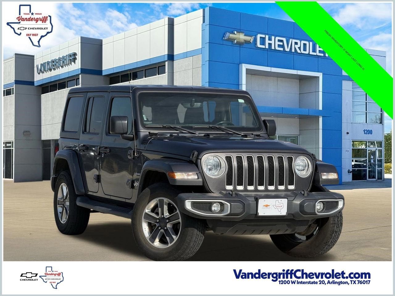 Used 2023 Jeep Wrangler Unlimited Sahara w/ Cold Weather Group AWD/4WD image 1