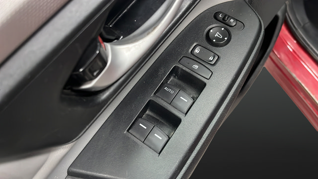 Used 2021 Honda CR-V LX image 21