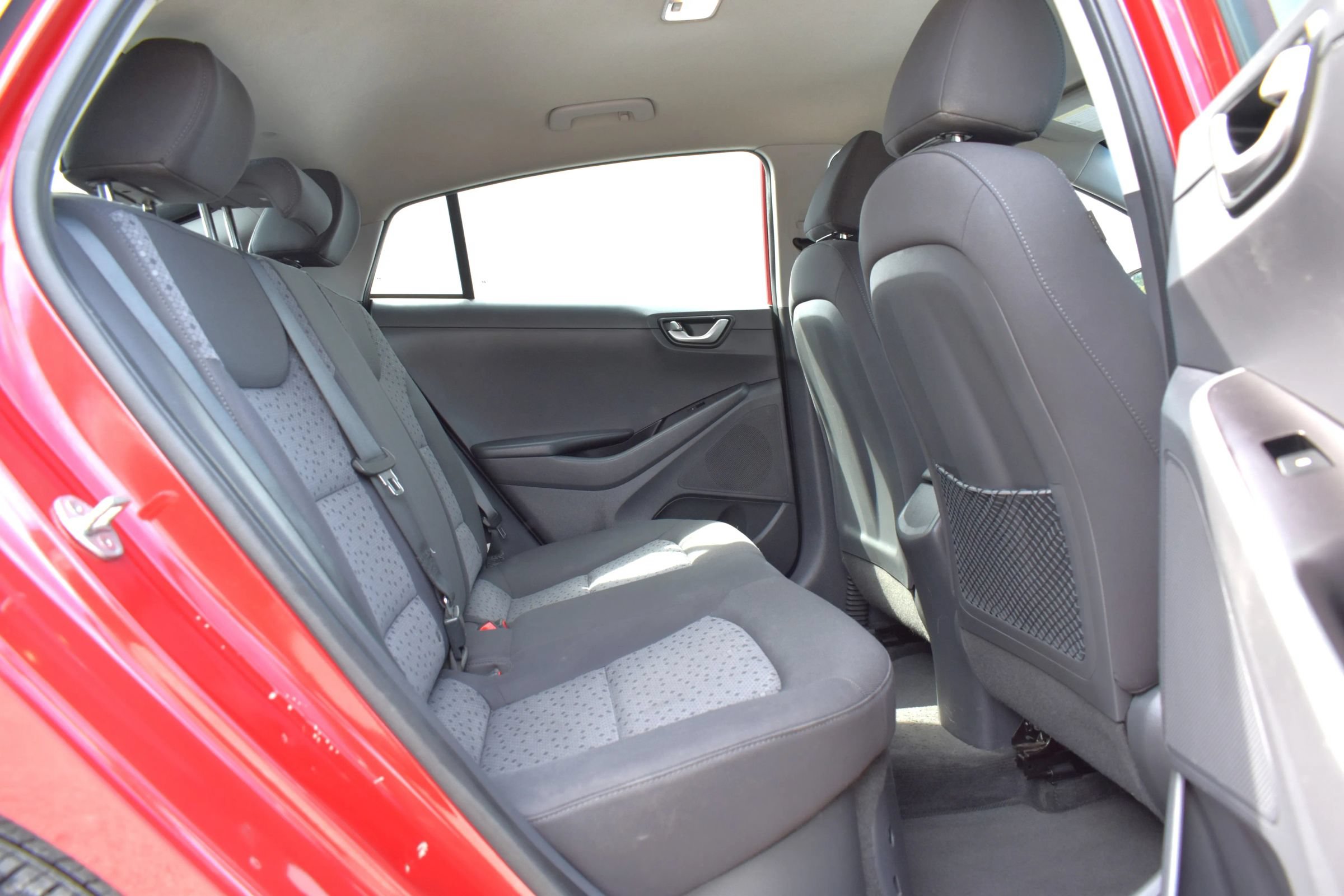 Used 2019 Hyundai Ioniq Blue FWD image 25