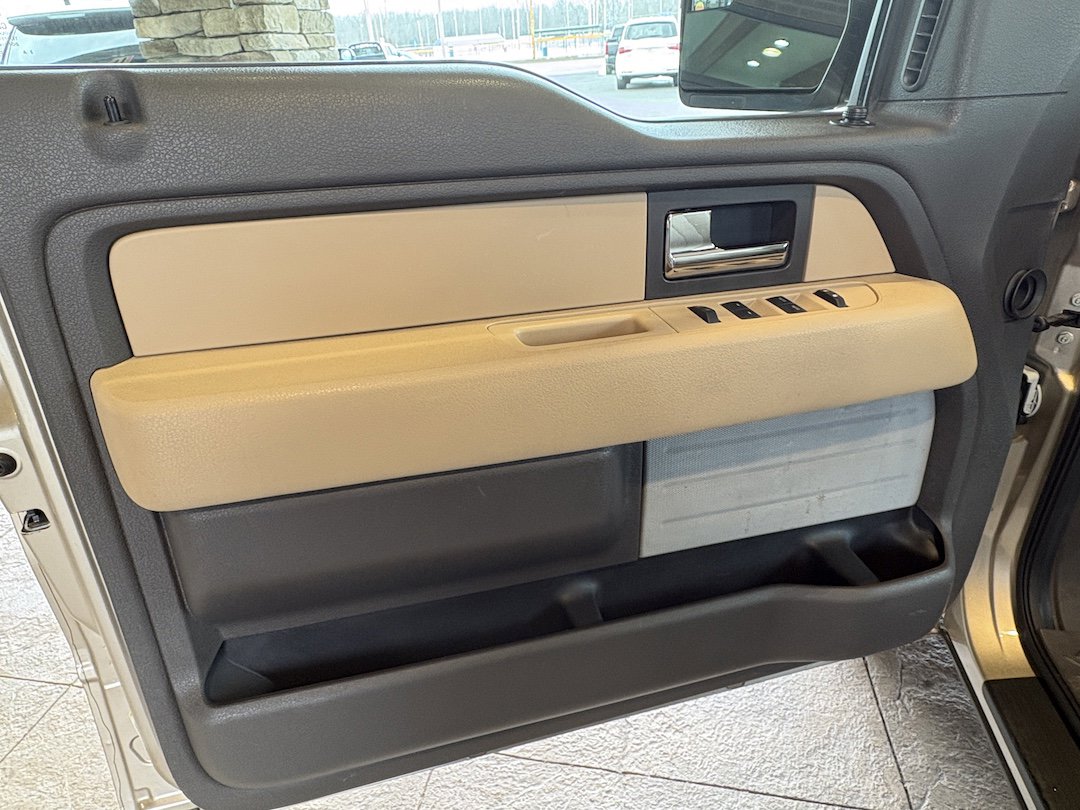 Used 2014 Ford F150 XLT image 17