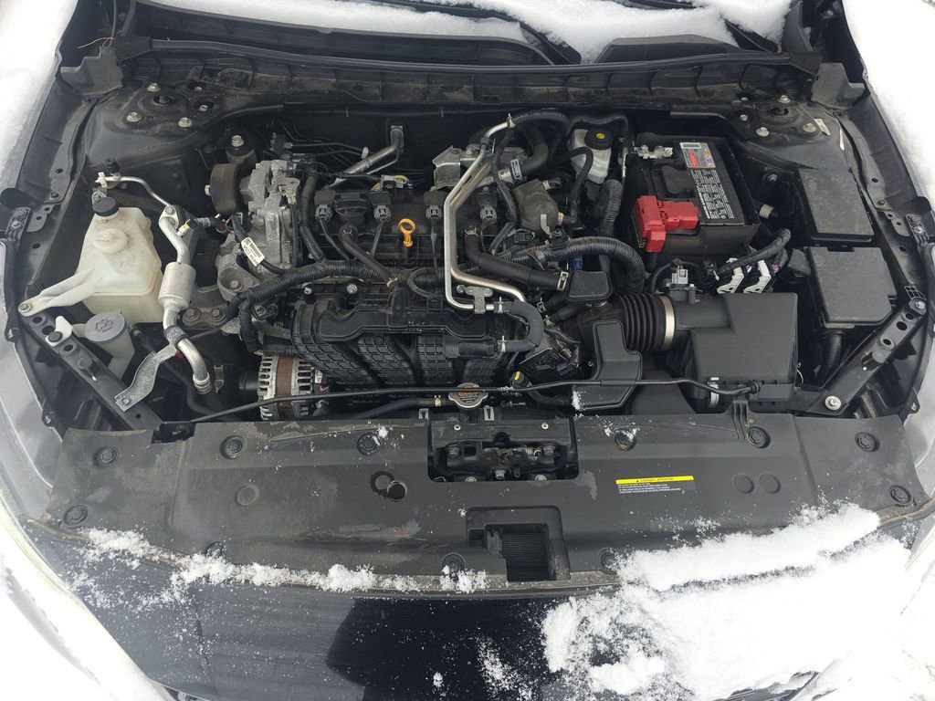 Used 2024 Nissan Altima 2.5 SR image 23