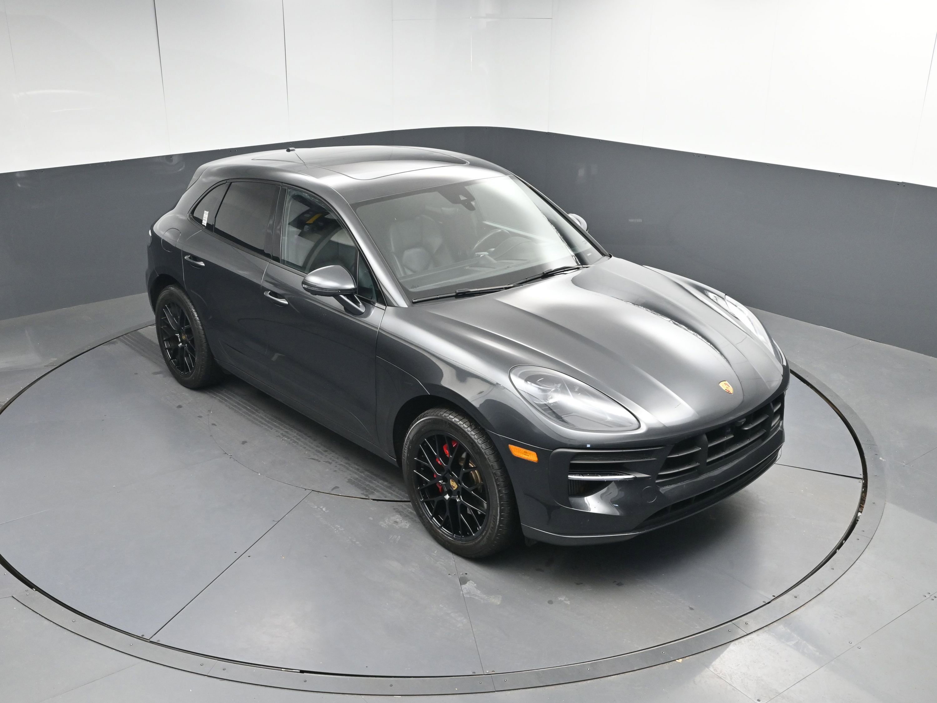 Certified 2021 Porsche Macan GTS image 38