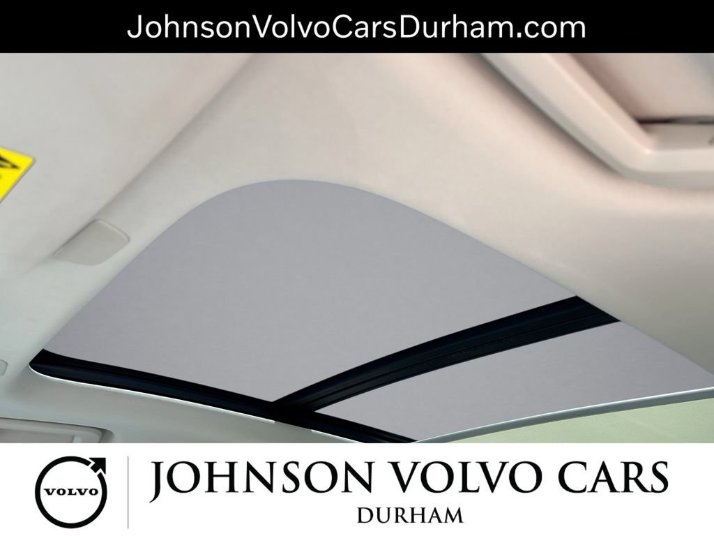 Used 2023 Volvo XC90 B5 Plus w/ Protection Package Premier AWD/4WD image 16