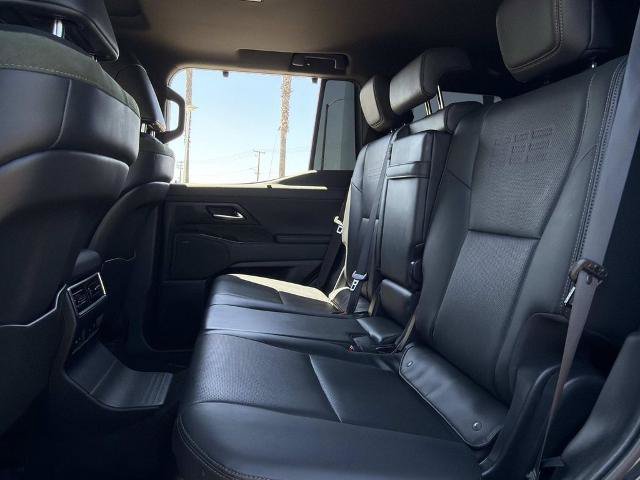 Used 2024 Lexus GX 550 AWD/4WD image 19
