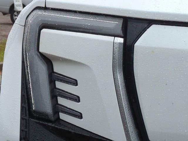 Used 2025 GMC Sierra EV Denali image 10