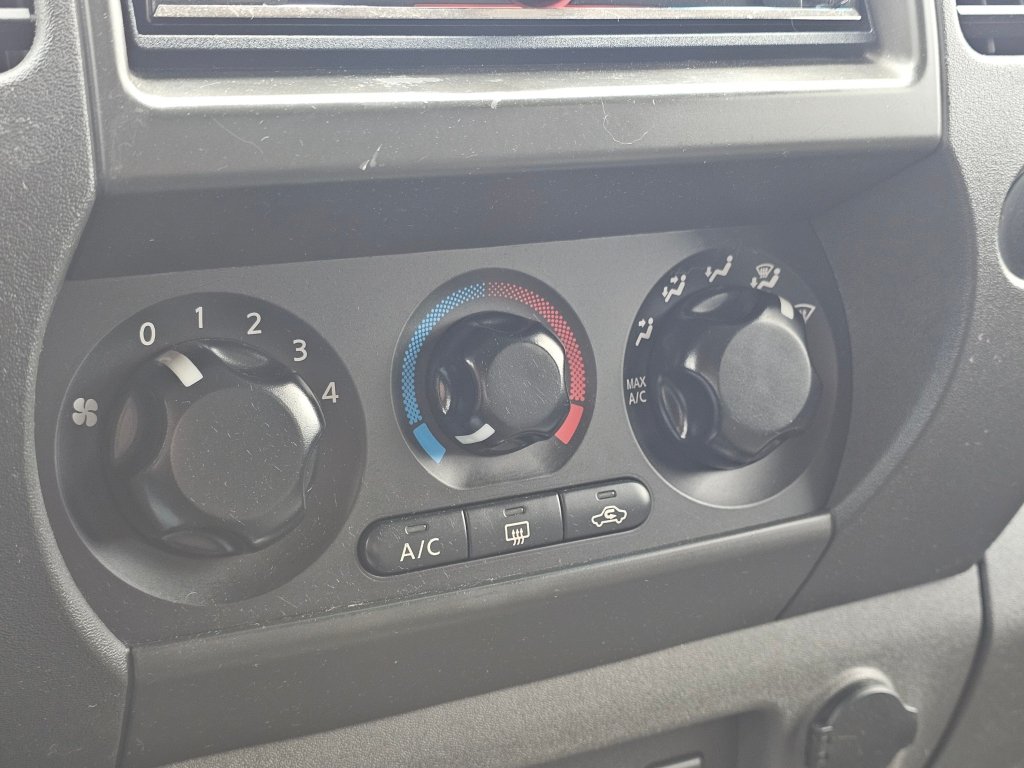 Used 2007 Nissan Xterra S RWD image 6
