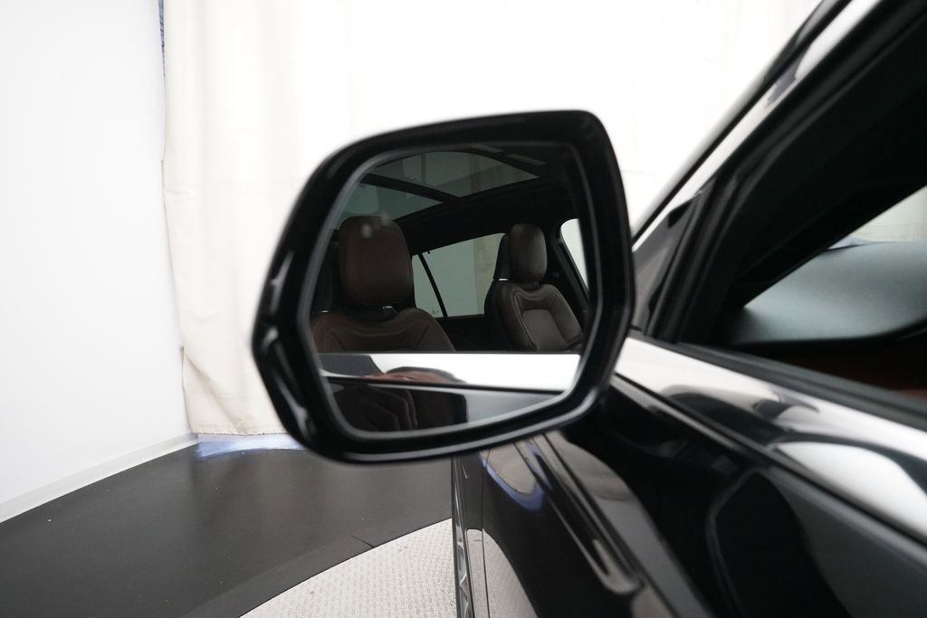 Used 2020 Lincoln Aviator Grand Touring w/ Equipment Group 301A AWD/4WD image 26