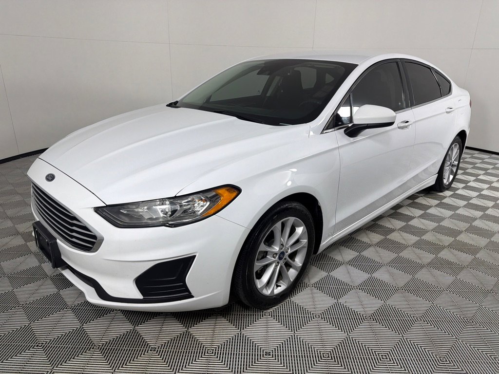 Used 2019 Ford Fusion SE FWD image 9