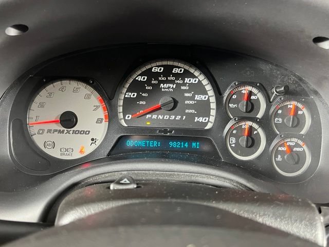 Used 2008 Chevrolet TrailBlazer SS w/ Sun And 6-Disc Cd Package AWD/4WD image 16
