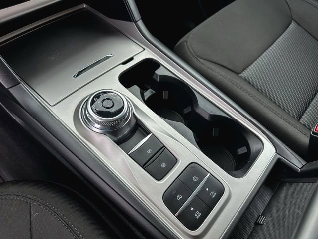 Used 2024 Ford Explorer XLT image 18
