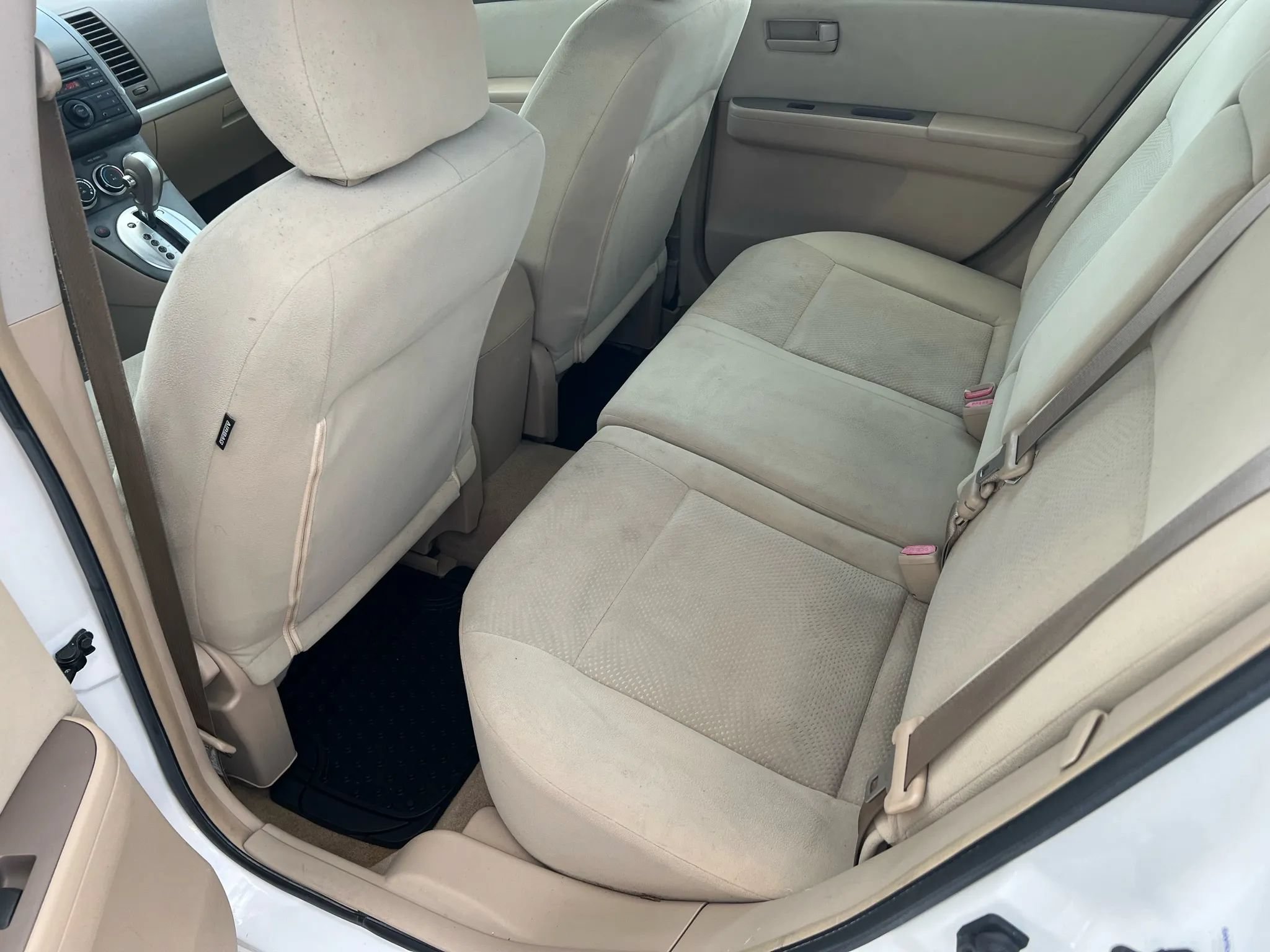 Used 2011 Nissan Sentra 2.0 FWD image 12