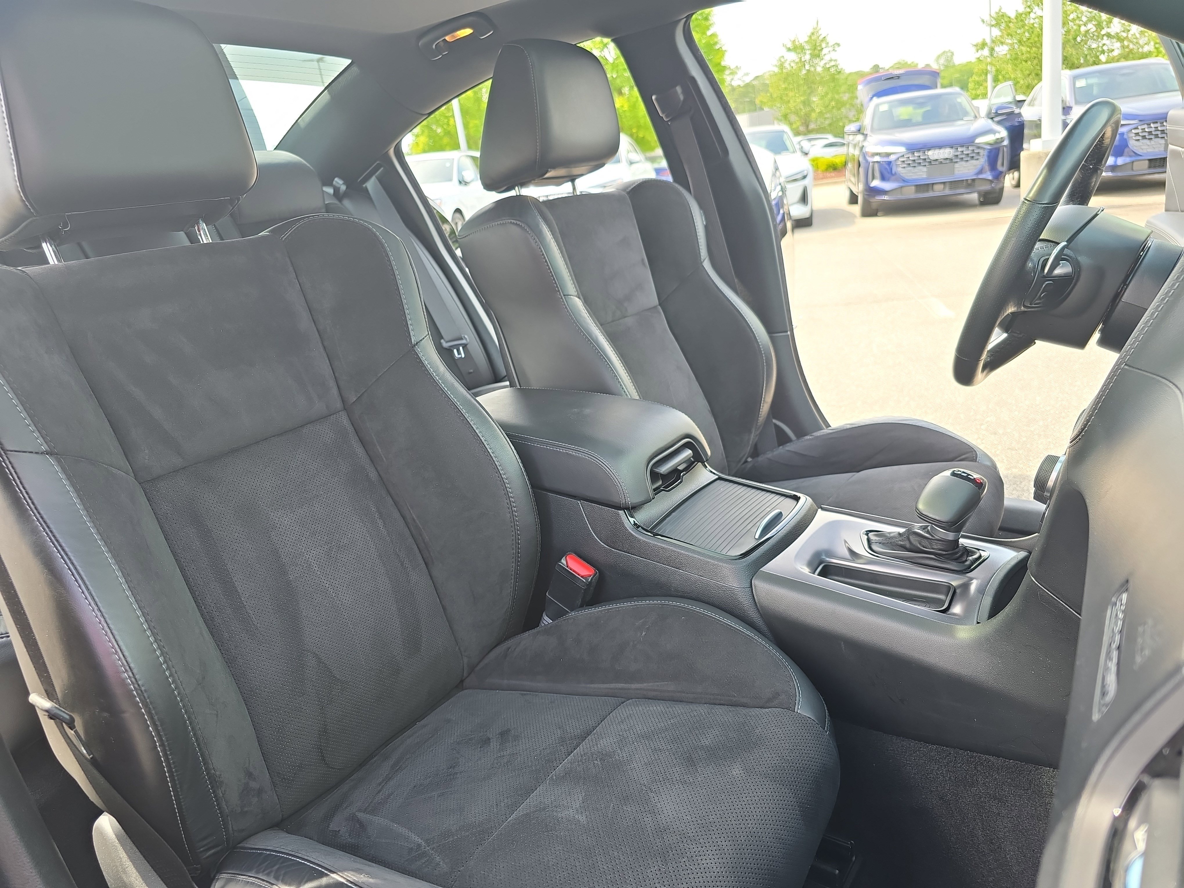 Used 2020 Dodge Charger R/T w/ Plus Group RWD image 10