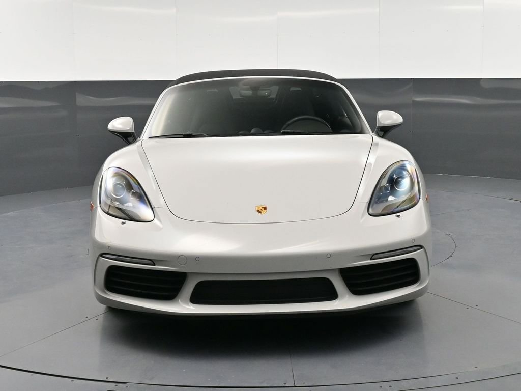 Certified 2025 Porsche 718 Boxster image 11