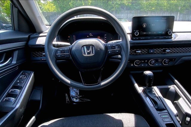 Used 2024 Honda Accord EX image 4