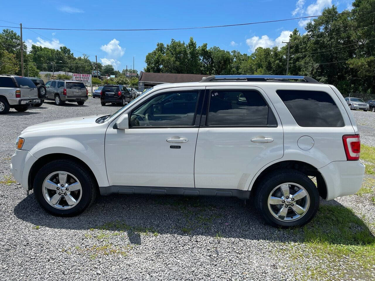 Used 2011 Ford Escape Limited w/ 302A Rapid Spec Order Code image 8