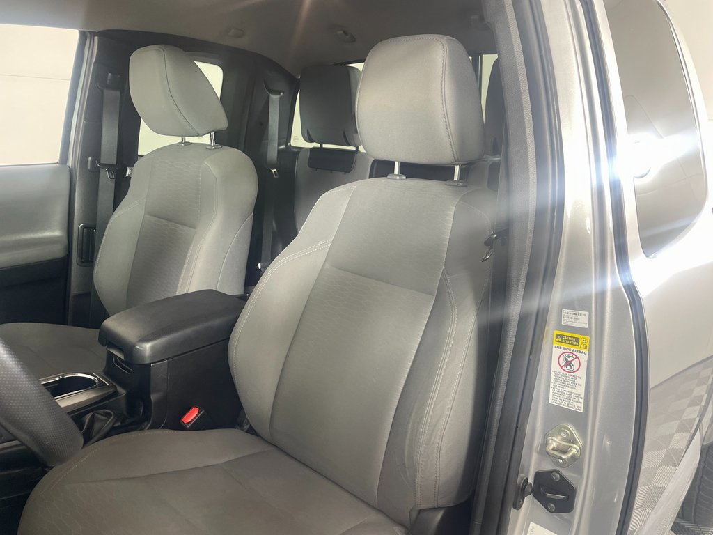 Used 2017 Toyota Tacoma SR5 image 22