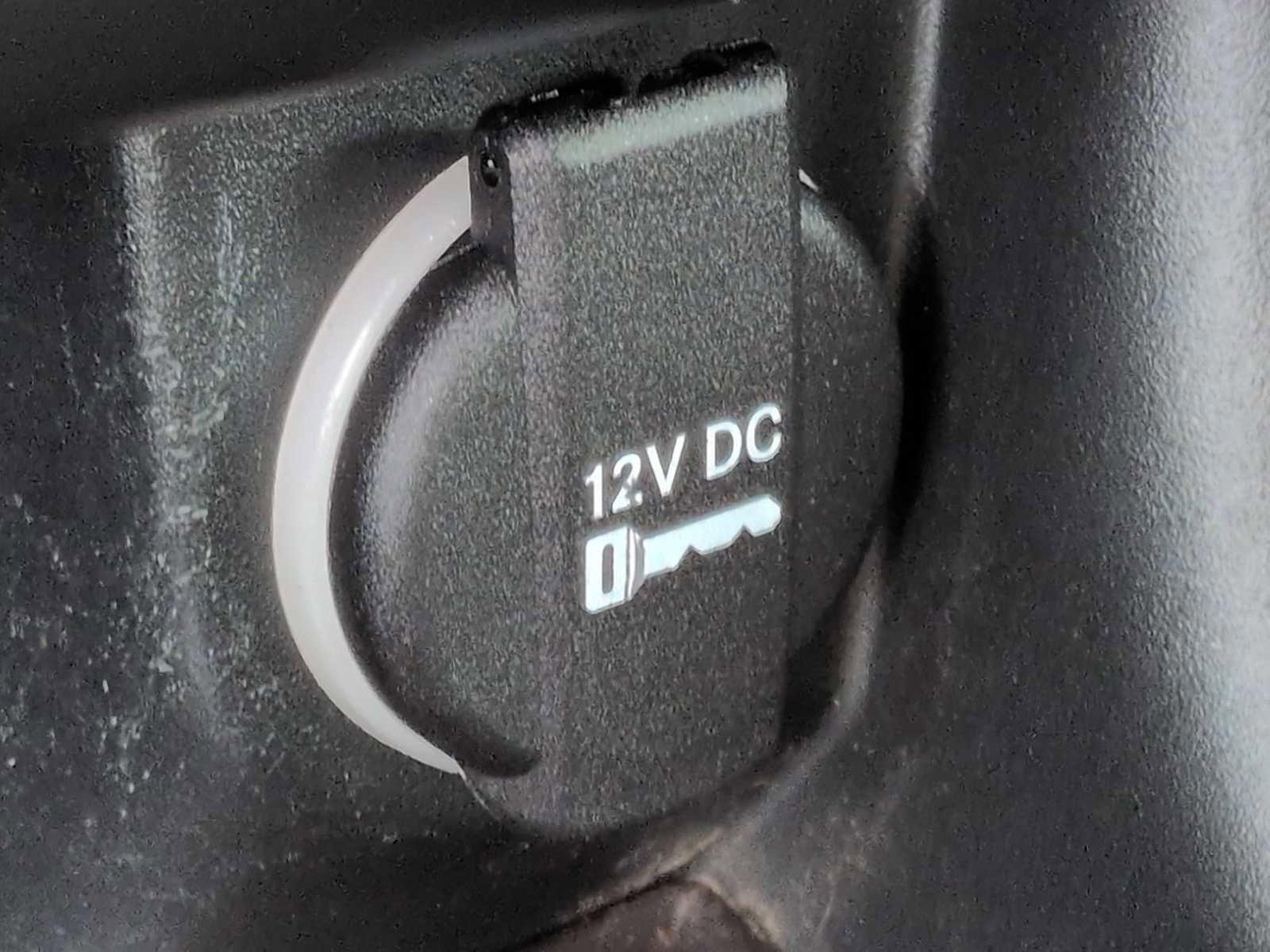 Used 2018 Dodge Charger R/T w/ Plus Group RWD image 31