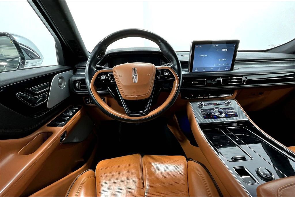 Used 2020 Lincoln Aviator Black Label Grand Touring w/ Class IV Trailer Tow Package image 7