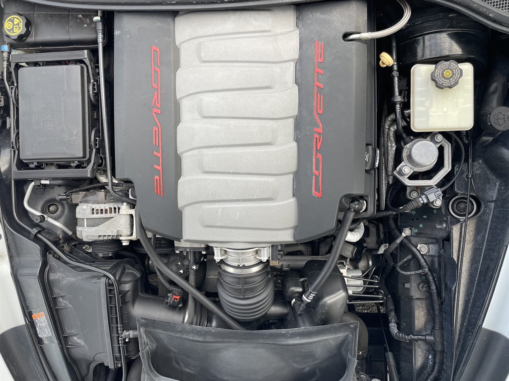 Used 2015 Chevrolet Corvette Stingray Convertible w/ 3LT Preferred Equipment Group RWD image 6