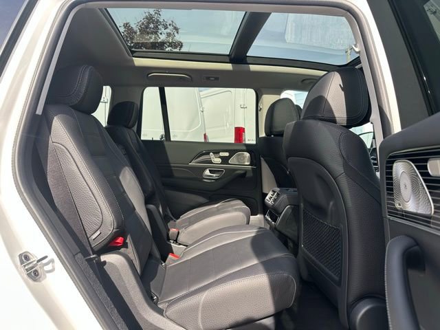 New 2026 Mercedes-Benz GLS 450 4MATIC image 23