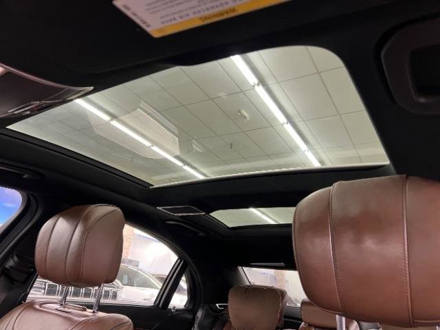 Used 2017 Mercedes-Benz S 550 4MATIC Sedan w/ Premium Package image 39