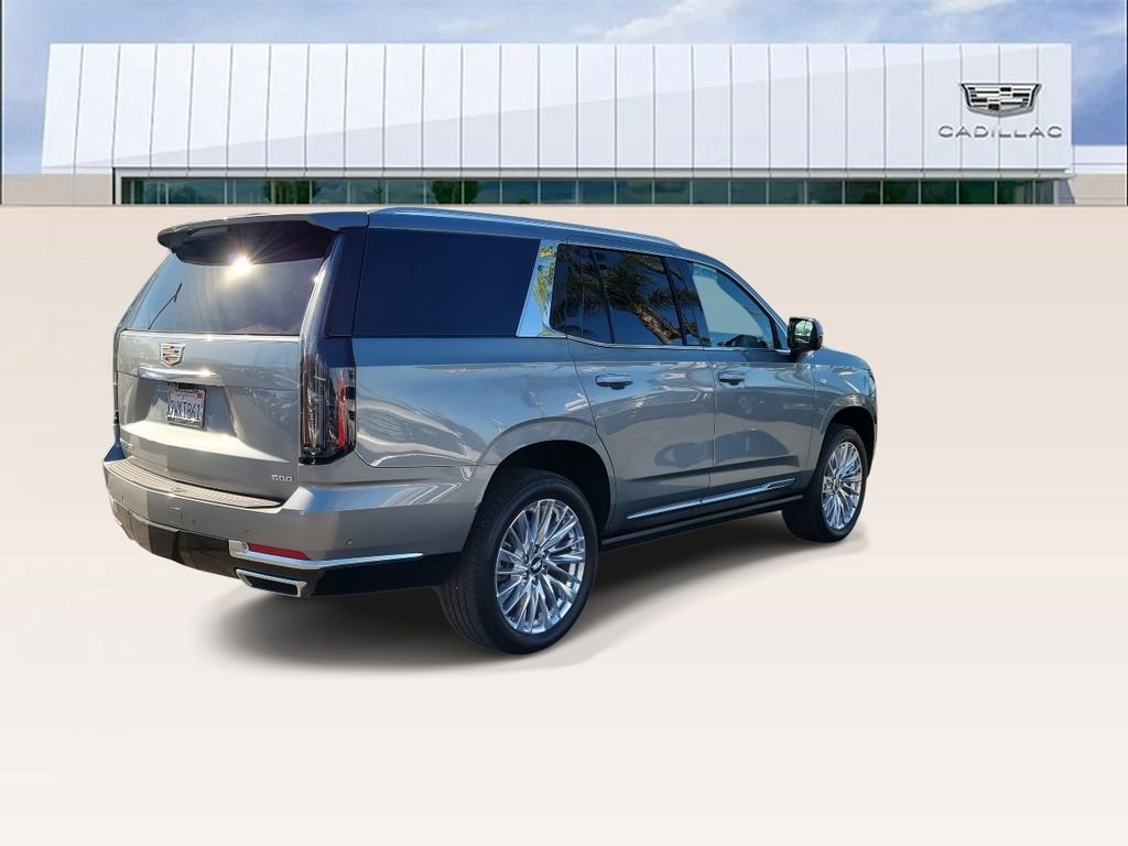 Used 2026 Cadillac Escalade Luxury image 8