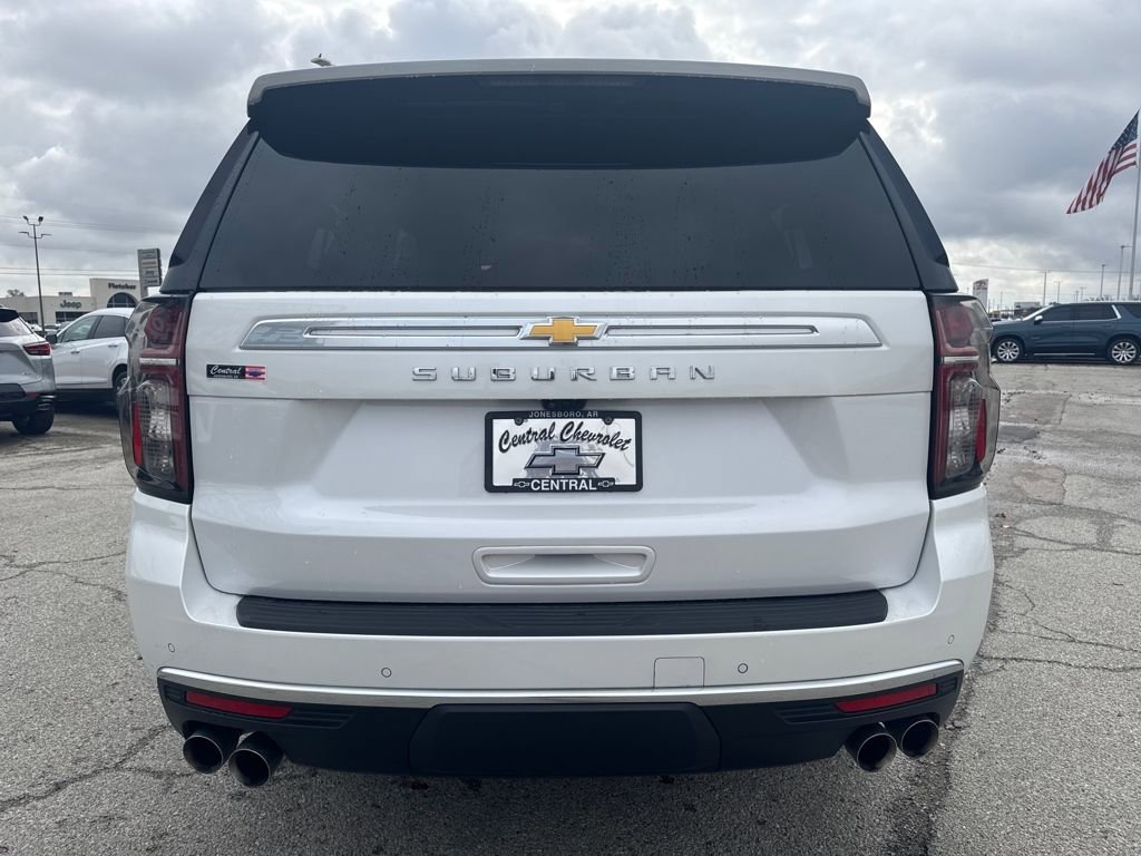 Used 2023 Chevrolet Suburban High Country image 4