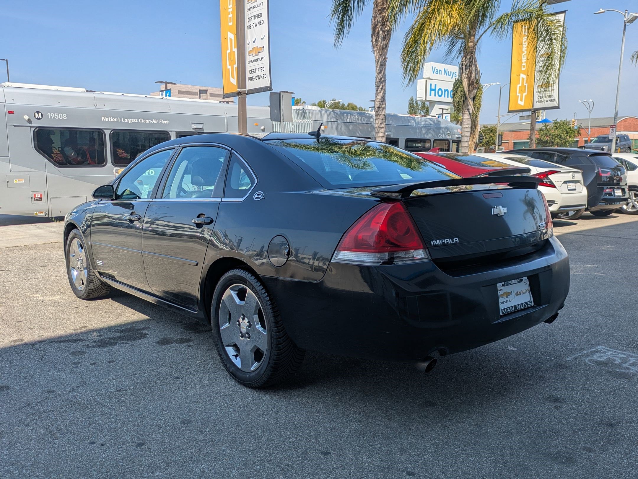 Used 2008 Chevrolet Impala SS w/ Convenience Package image 3