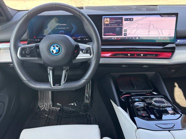 Certified 2026 BMW i5 eDrive40 w/ Executive Package AWD/4WD image 21