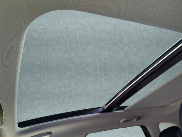 Used 2023 Kia Sorento SX image 16