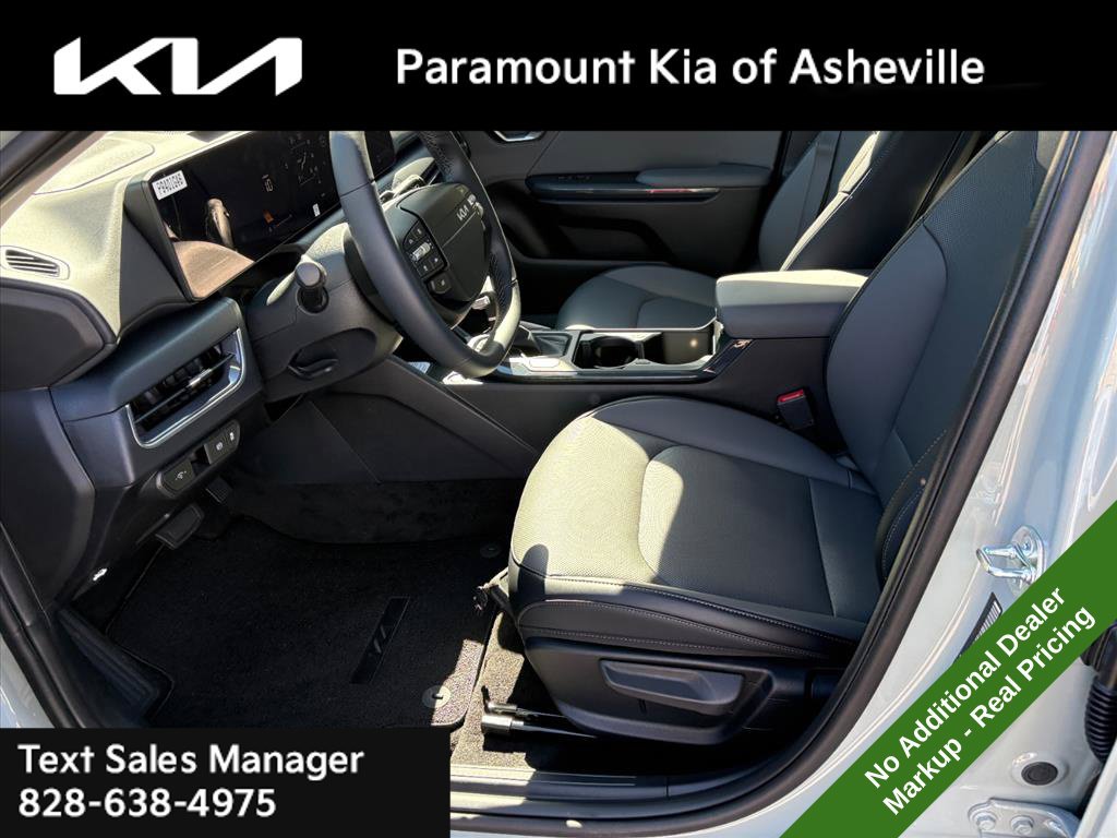 New 2026 Kia K4 EX FWD image 18