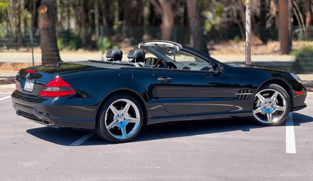 Used 2012 Mercedes-Benz SL 550 image 38