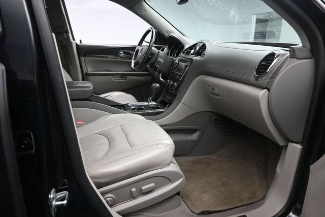 Used 2013 Buick Enclave Leather FWD image 28