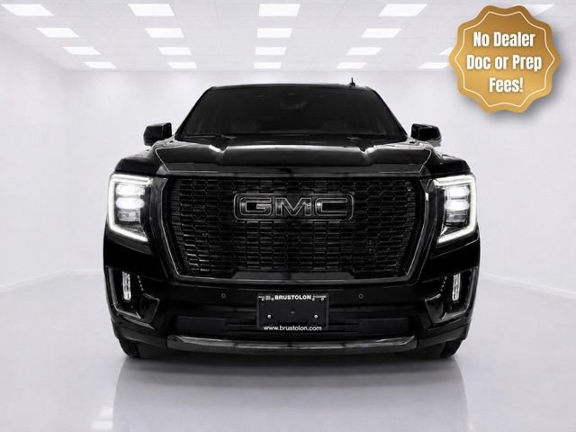 Used 2023 GMC Yukon XL Denali Ultimate w/ LPO, Floor Liner Package AWD/4WD image 2