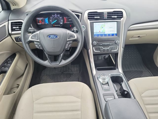 Used 2018 Ford Fusion SE w/ Fusion SE Technology Package FWD image 28