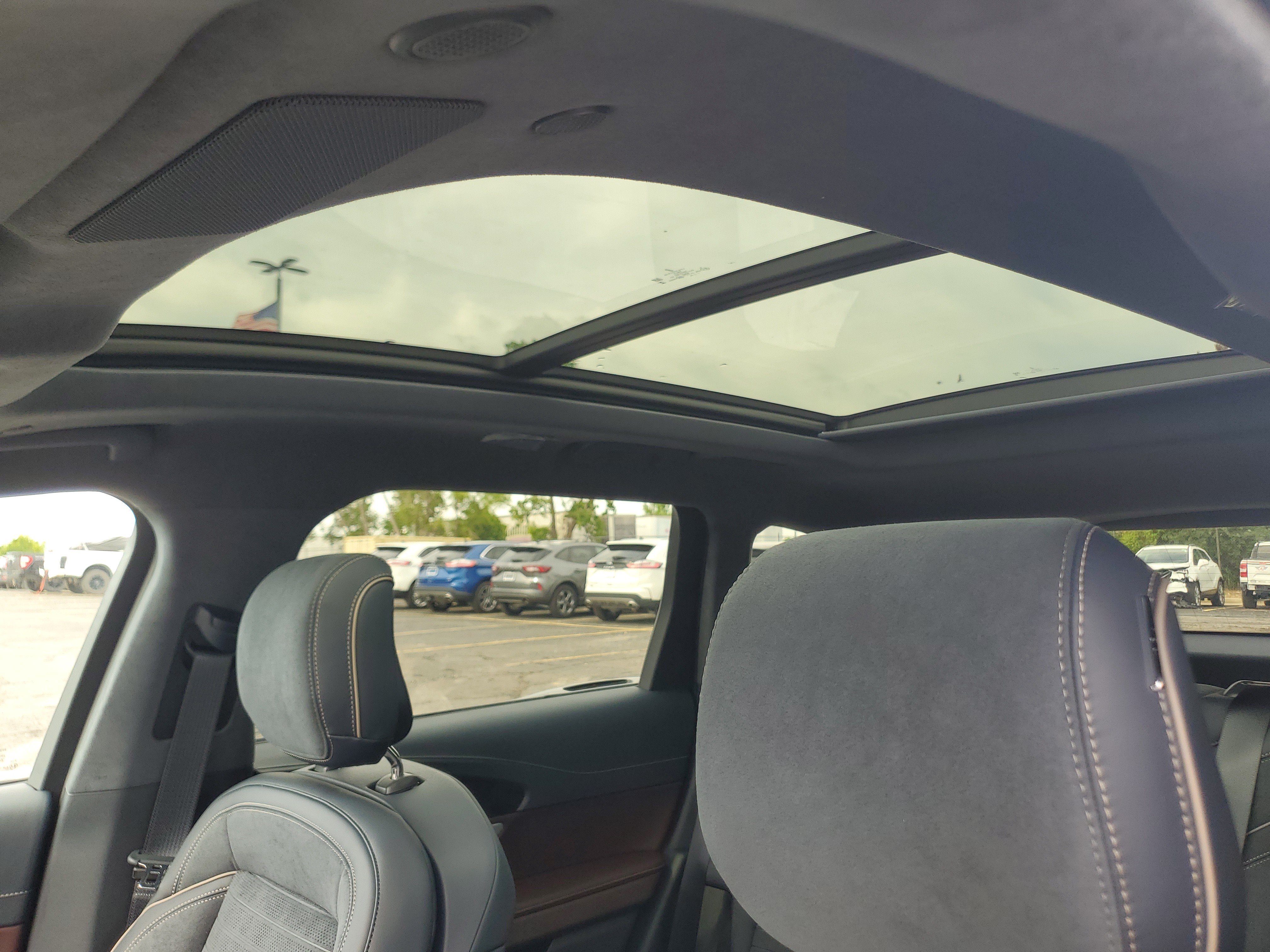 New 2026 Lincoln Nautilus Black Label AWD/4WD image 10