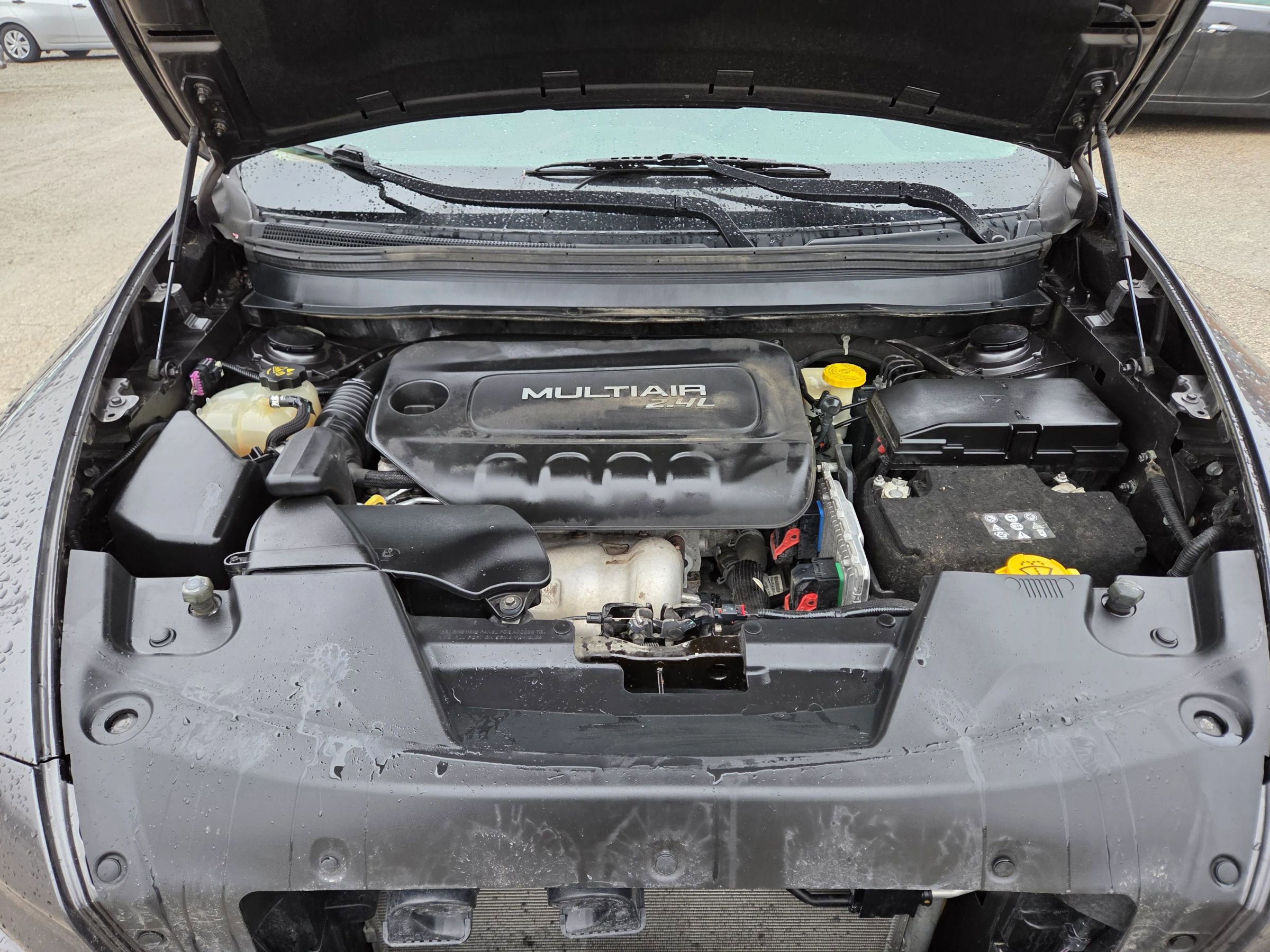 Used 2017 Jeep Cherokee Limited image 22