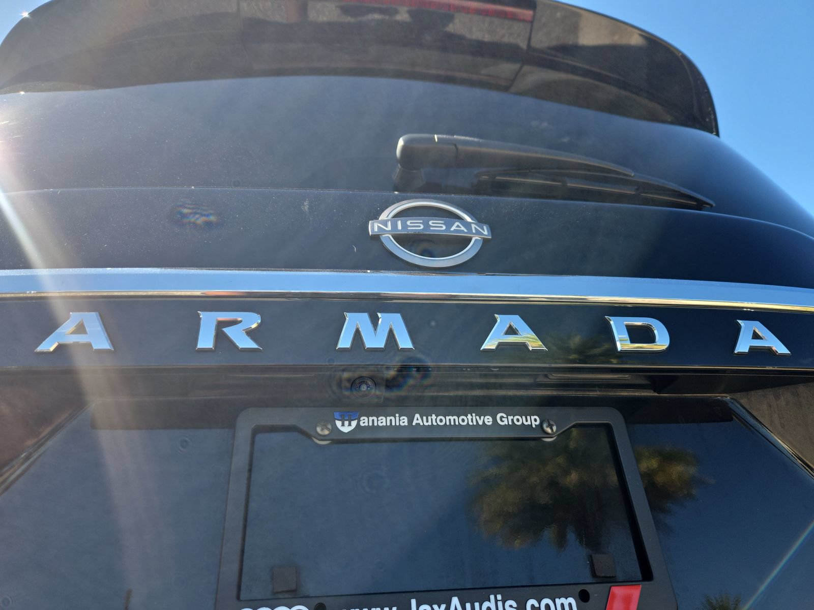 Used 2021 Nissan Armada SL RWD image 14