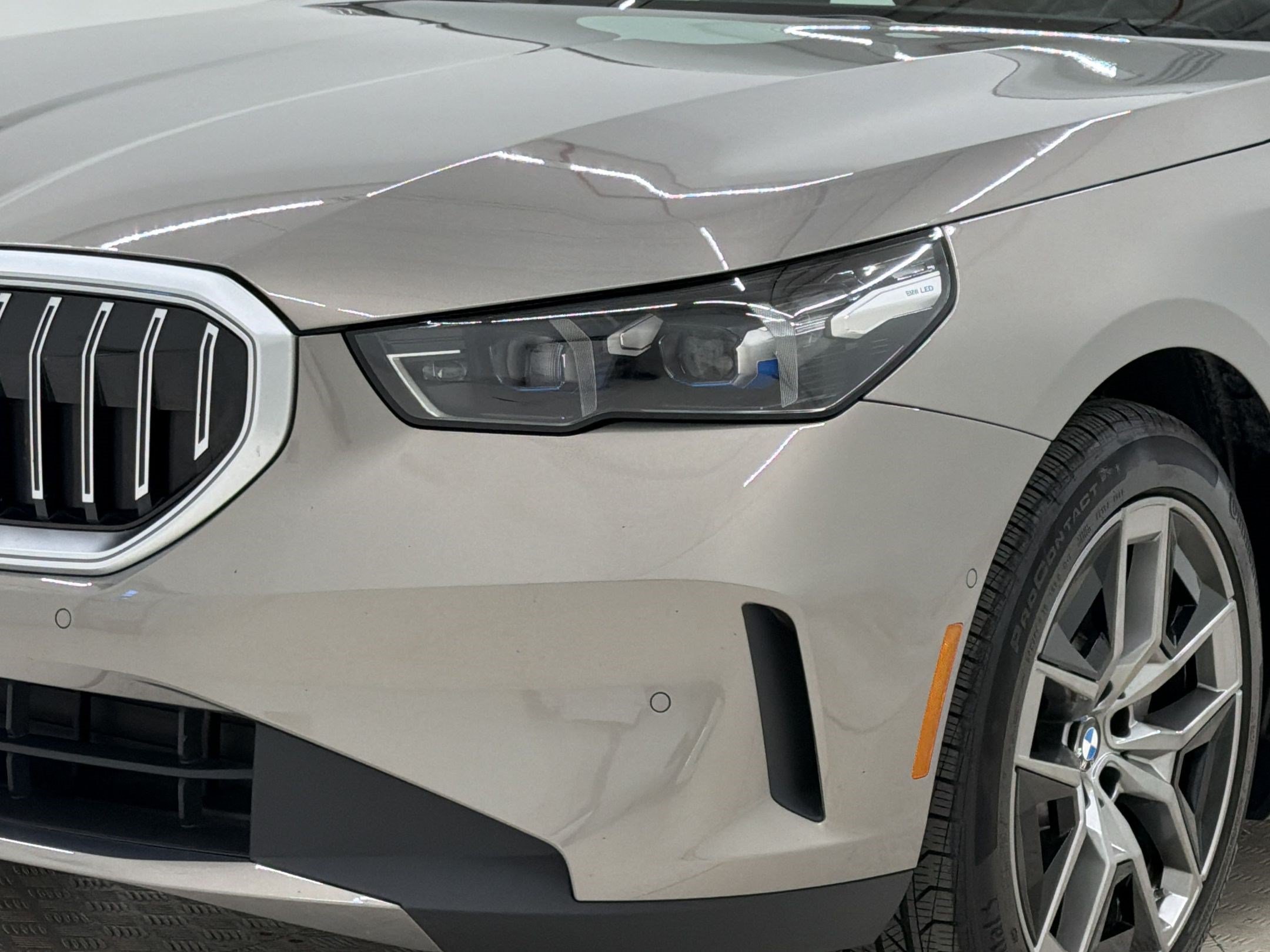 Certified 2026 BMW 530i xDrive w/ Premium Package AWD/4WD image 11