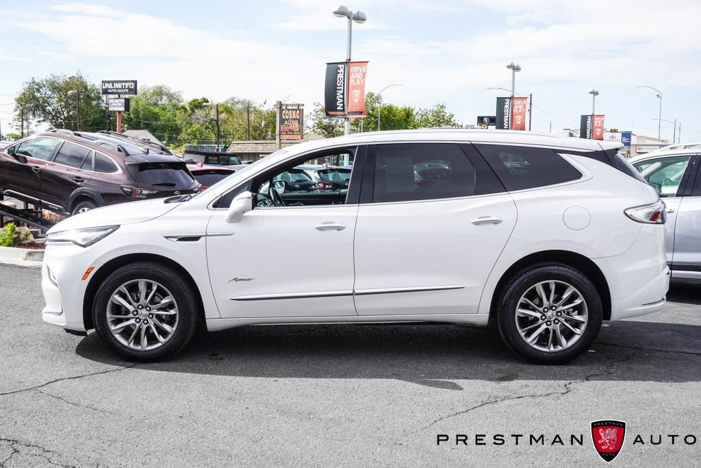 Used 2024 Buick Enclave Avenir w/ Avenir Technology Package AWD/4WD image 19