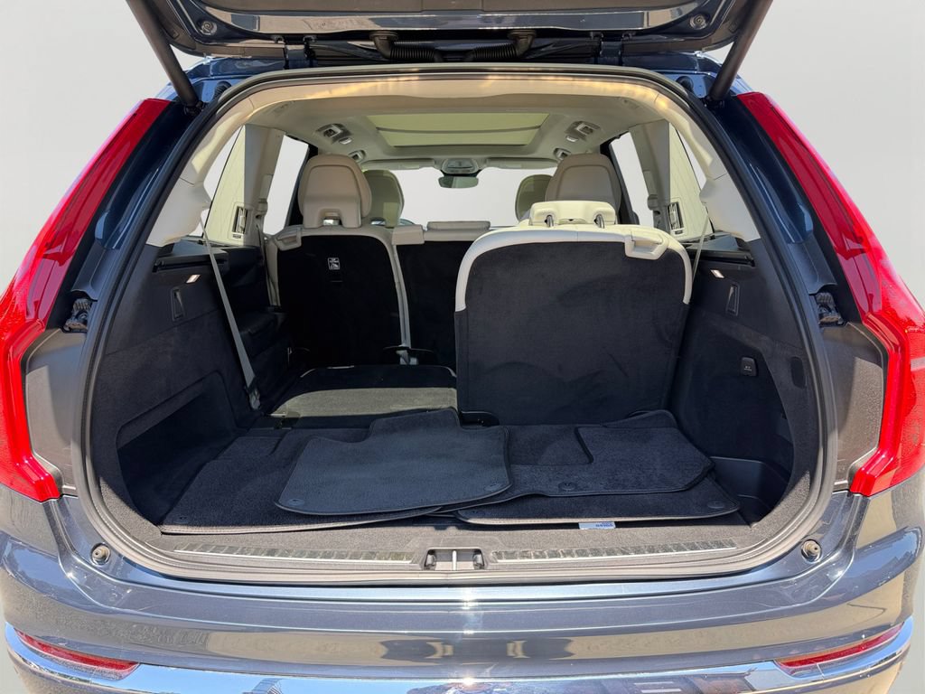 Certified 2023 Volvo XC90 B6 Ultimate AWD/4WD image 11