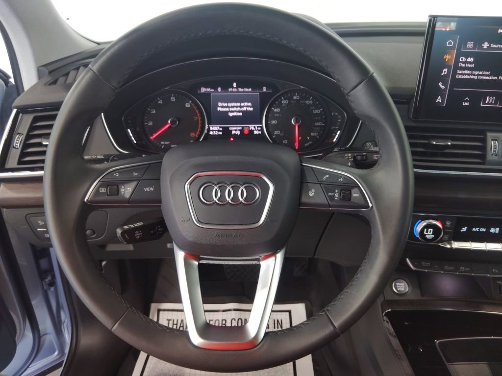 Used 2024 Audi Q5 2.0T Premium w/ Convenience Package image 12
