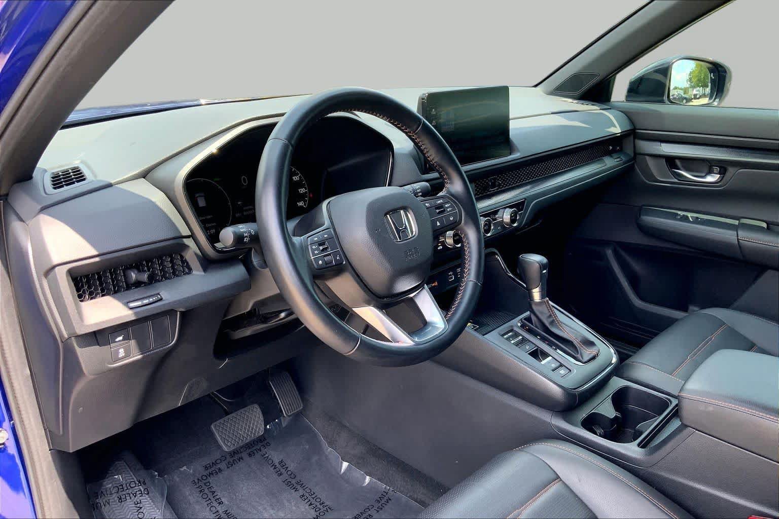 Used 2025 Honda CR-V Sport-L image 18
