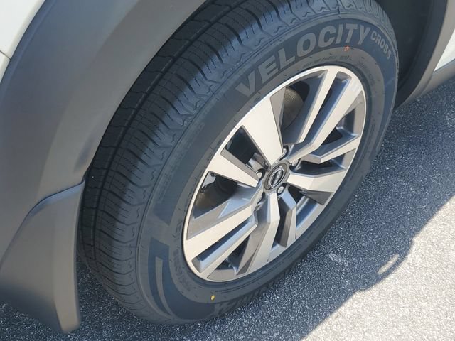 Certified 2023 Nissan Pathfinder SL FWD image 5