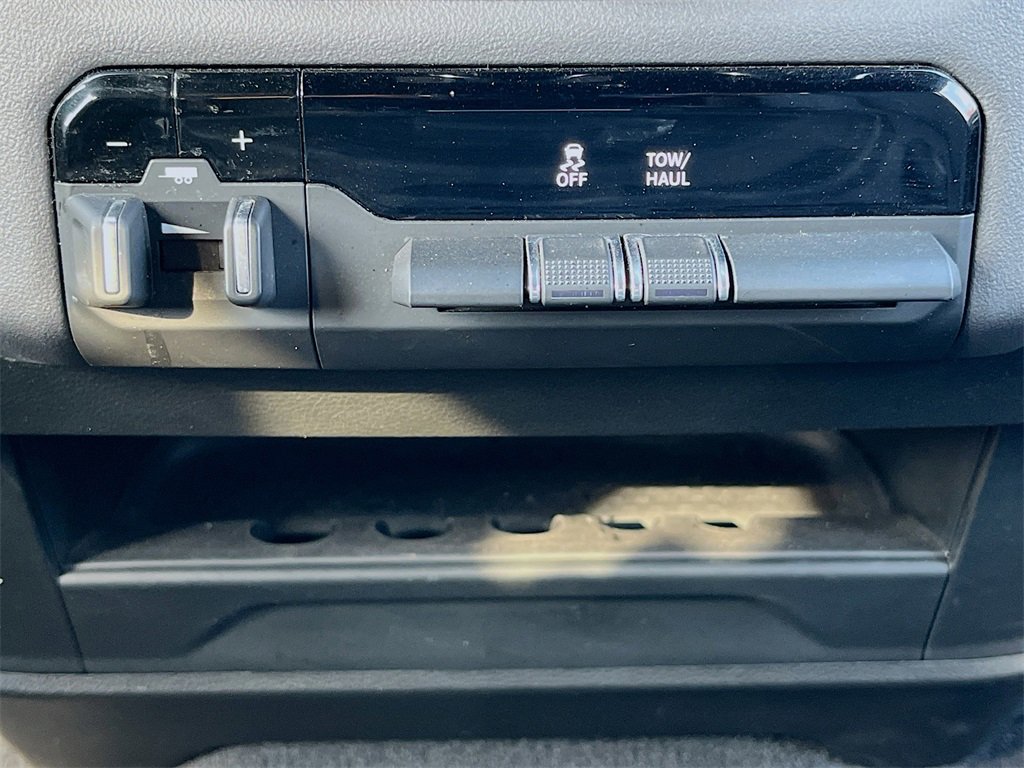 Used 2024 RAM 2500 Big Horn image 33